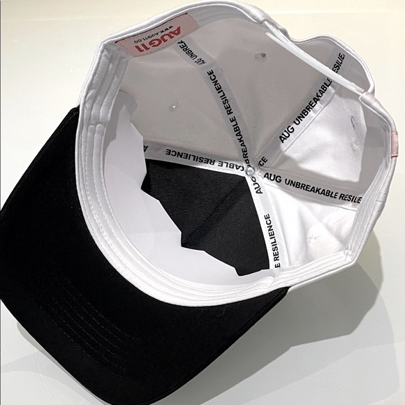 *NEW* Aug 11 “Loverboy.” Snapback Cap - Picture 9 of 15